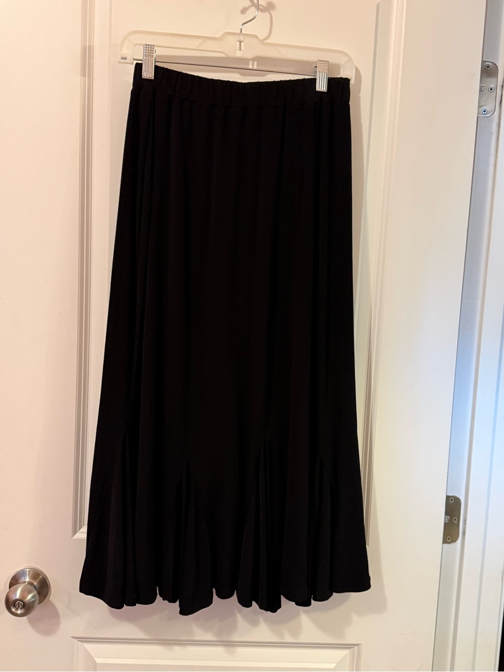 Classic Black Maxi Skirt - Versatile Women's Skirt